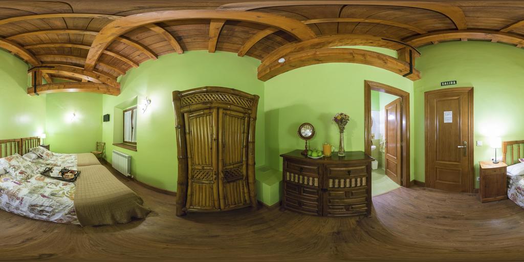 Maison d'hôtes Ekolanda à Esnoz Chambre photo